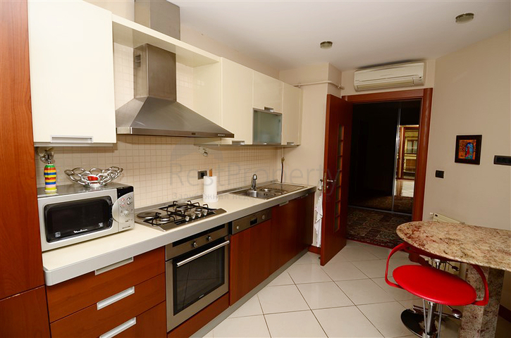 شقق فاخرة في وسط الانيا