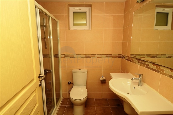 شقة في مجمع مميز