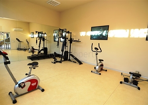 شقة في مجمع مميز