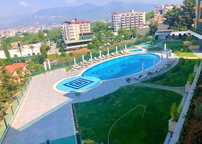 مشروع استثماري لشقق حديثة في كاستيل / الانيا