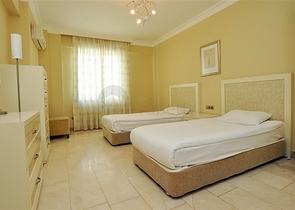 شقة بغرفتي نوم ضمن مجمع Gold cityبسعرمميز جداً