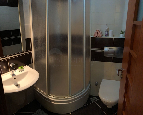 شقة قريبة من البحر للايجار