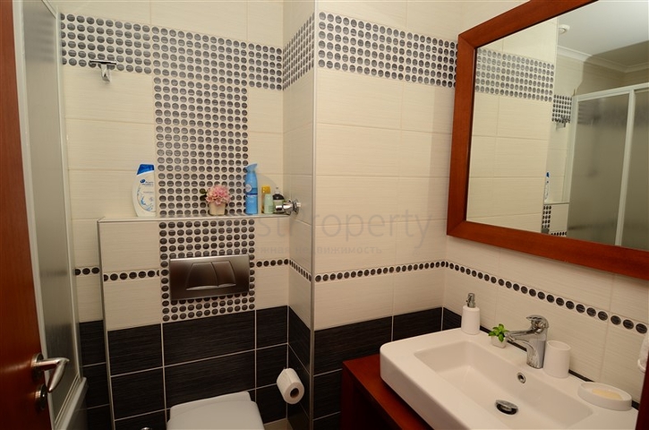 شقة قريبة من البحر للايجار