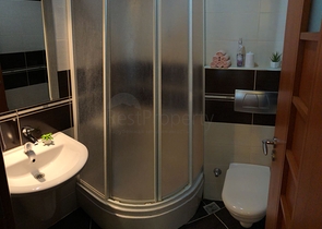 شقة قريبة من البحر للايجار