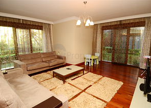 شقة مع حديقة للايجار