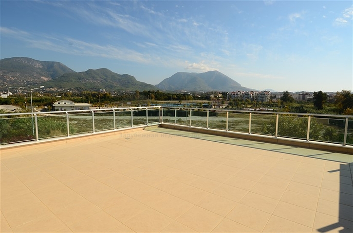 فيلا فاخرة بثلاث غرف نوم في جيكجيللي