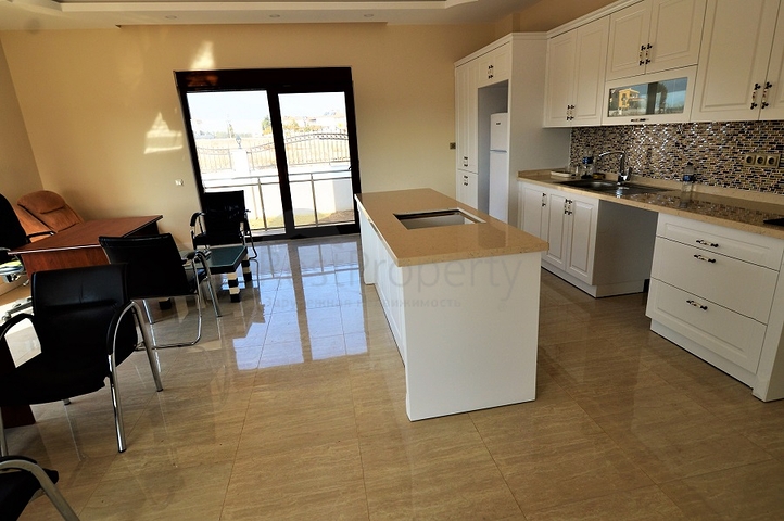 فيلا مستقلة بخمس غرف نوم في انطاليا/ايشيلباهير