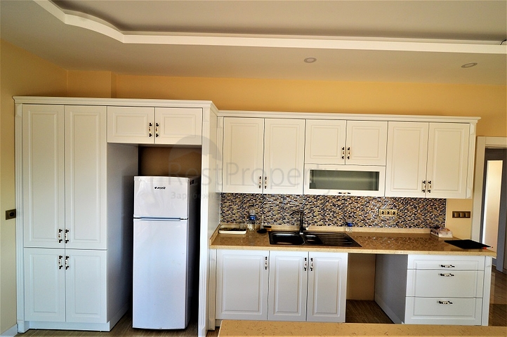 فيلا مستقلة بخمس غرف نوم في انطاليا/ايشيلباهير