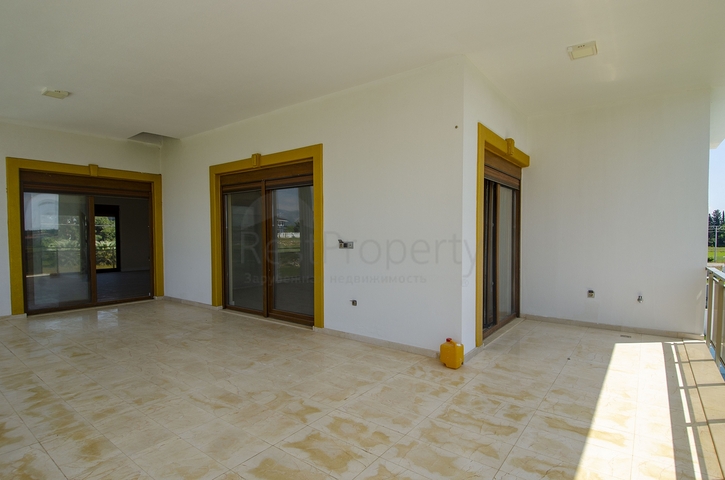 فيلا مستقلة بخمس غرف نوم في انطاليا/ايشيلباهير