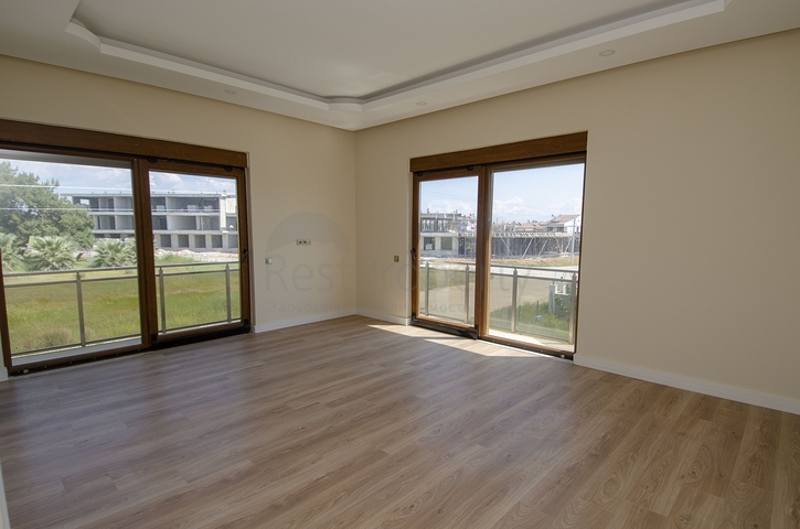 فيلا مستقلة بخمس غرف نوم في انطاليا/ايشيلباهير