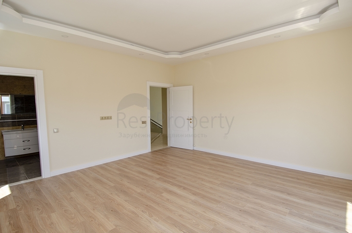 فيلا مستقلة بخمس غرف نوم في انطاليا/ايشيلباهير