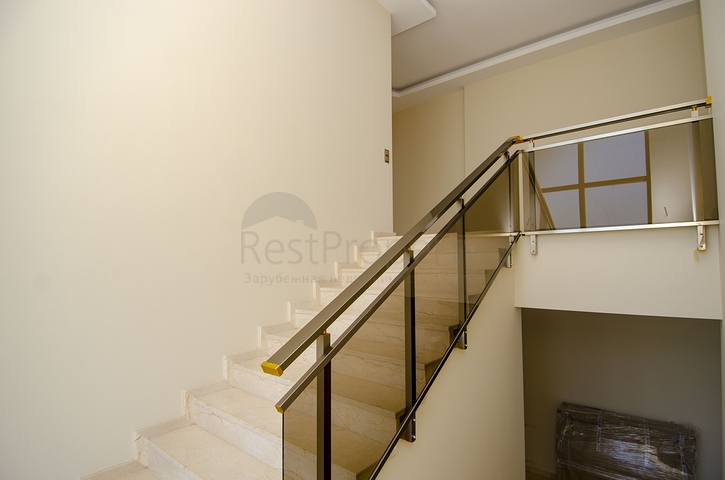 فيلا مستقلة بخمس غرف نوم في انطاليا/ايشيلباهير