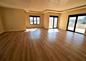 فيلا مستقلة بخمس غرف نوم في انطاليا/ايشيلباهير