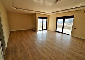 فيلا مستقلة بخمس غرف نوم في انطاليا/ايشيلباهير