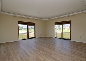 فيلا مستقلة بخمس غرف نوم في انطاليا/ايشيلباهير