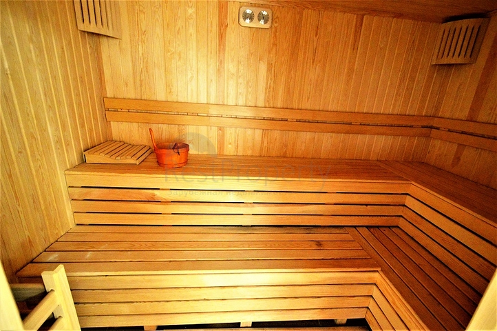 فيلا فاخرة بخمس غرف نوم في انطاليا