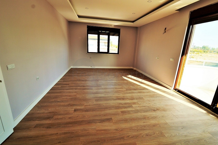 فيلا مستقلة بأربع غرف نوم في انطاليا