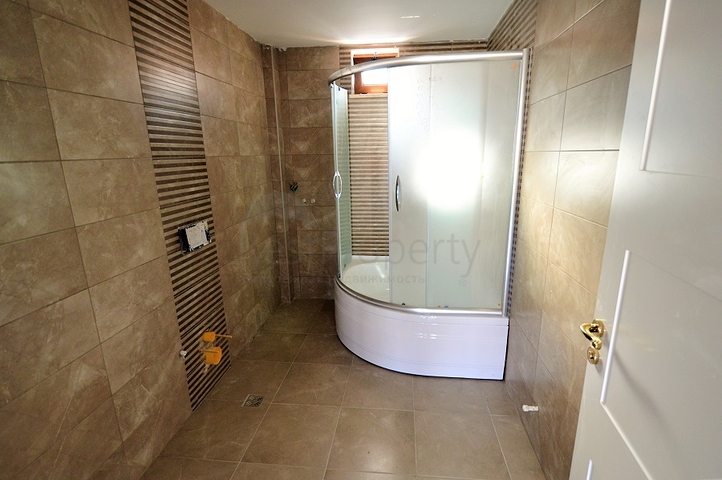 فيلا مستقلة بأربع غرف نوم في انطاليا