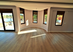 فيلا مستقلة بأربع غرف نوم في انطاليا