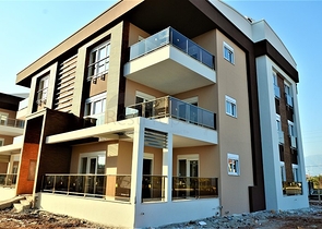 شقق بثلاث غرف نوم في المنطقة الجديدة في انطاليا