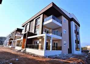 شقق بثلاث غرف نوم في المنطقة الجديدة في انطاليا