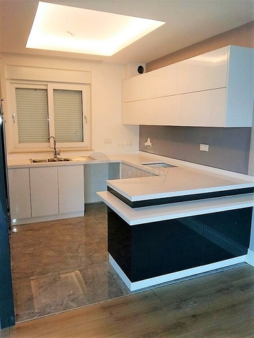 فيلا باطلالة خلابة في انطاليا