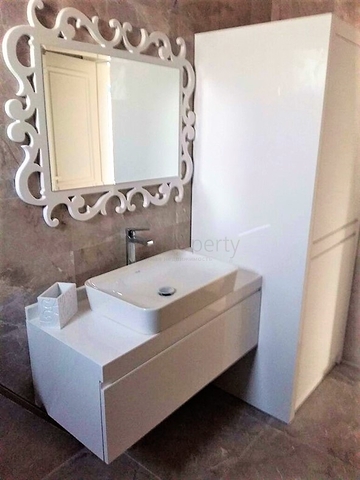 فيلا باطلالة خلابة في انطاليا