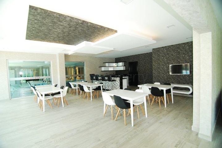 بينت هاوس ضمن مجمع فاخر في أوبا