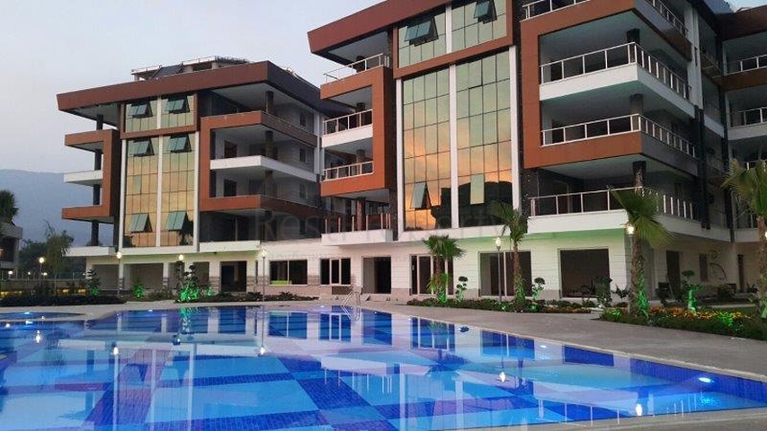 بينت هاوس ضمن مجمع فاخر في أوبا