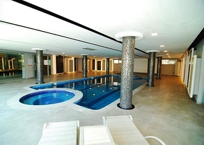 بينت هاوس ضمن مجمع فاخر في أوبا