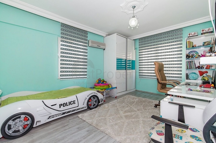 شقة بثلاث غرف نوم في قلب مدينة لارا 