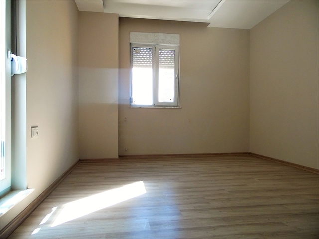 شقة بغرفتي نوم ضمن بناء حديث في مركز مدينة انطاليا