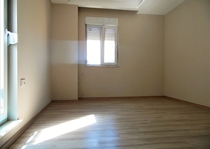 شقة بغرفتي نوم ضمن بناء حديث في مركز مدينة انطاليا