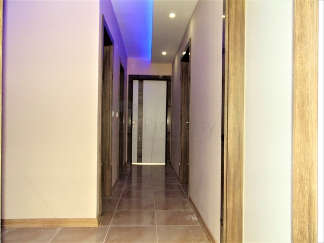 شقة بثلاث غرف نوم في مركز مدينة انطاليا