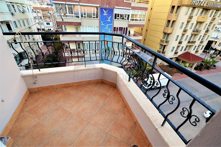 شقة بخمس غرف نوم في انطاليا باطلالات بحرية