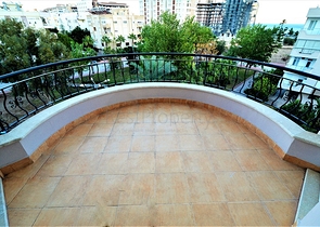 شقة بخمس غرف نوم في انطاليا باطلالات بحرية