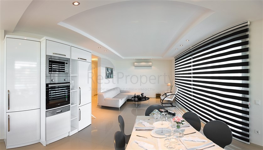 شقق ضمن مجمع فاخر باطلالات بحرية في كاركي جاك