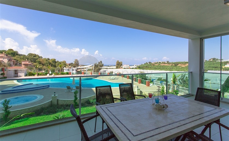 شقق ضمن مجمع فاخر باطلالات بحرية في كاركي جاك