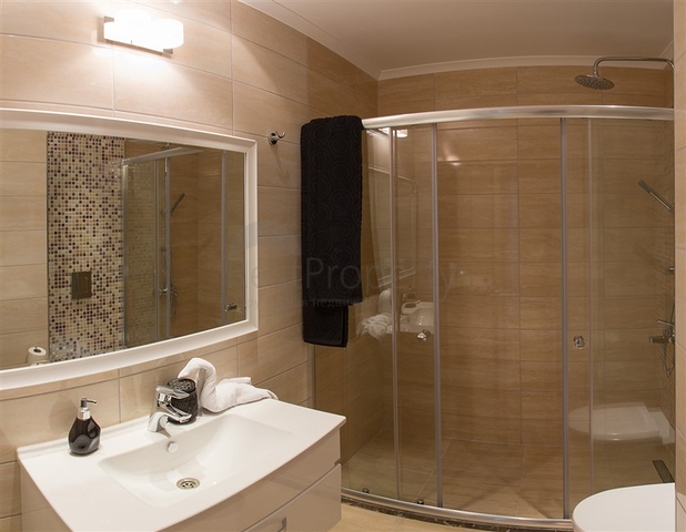 شقق ضمن مجمع فاخر باطلالات بحرية في كاركي جاك