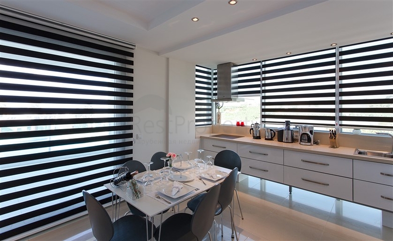 شقق ضمن مجمع فاخر باطلالات بحرية في كاركي جاك