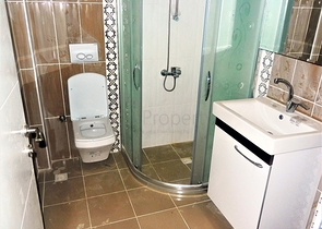 شقة بغرفتي نوم ومطبخ منفصل في انطاليا / كيبيز