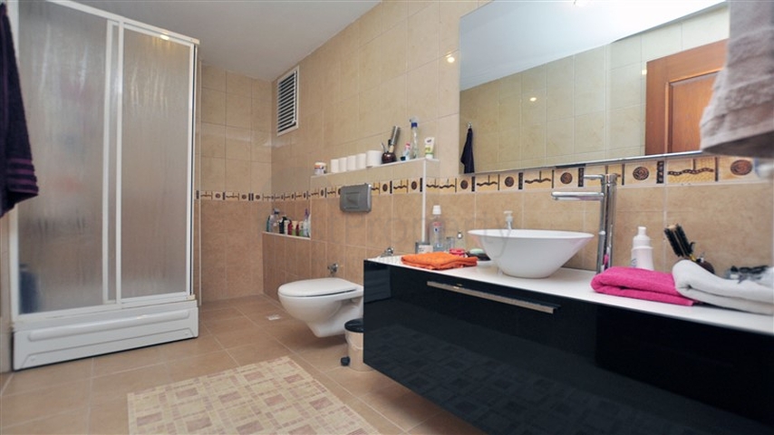 شقق باطلالات بحرية في توسمور