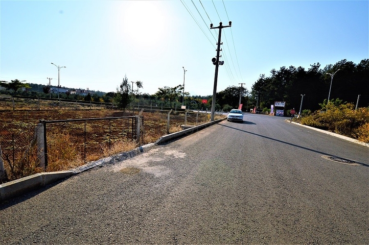 أرض تصلح لبناء فيلا أو منزل مستقل في انطاليا/دوشيميلتي