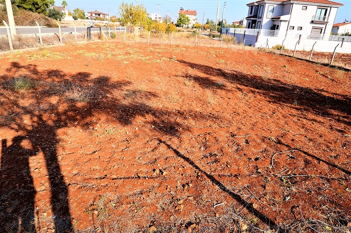 أرض تصلح لبناء فيلا أو منزل مستقل في انطاليا/دوشيميلتي