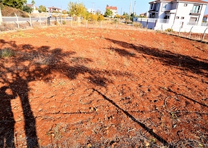 أرض تصلح لبناء فيلا أو منزل مستقل في انطاليا/دوشيميلتي