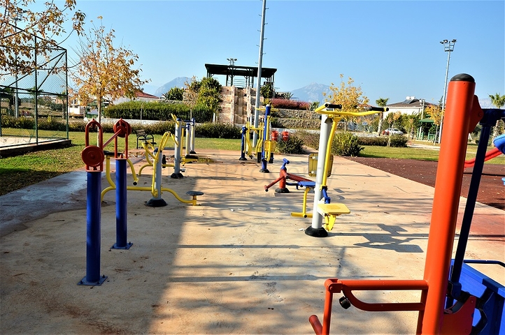 أرض تصلح لبناء فيلا أو منزل مستقل في انطاليا