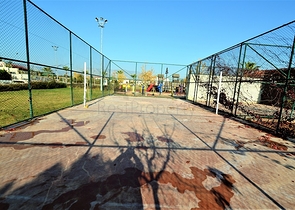 أرض تصلح لبناء فيلا أو منزل مستقل في انطاليا