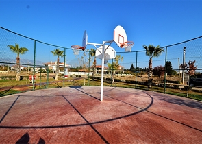 أرض تصلح لبناء فيلا أو منزل مستقل في انطاليا