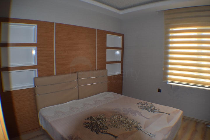 شقة مفروشة بثلاث غرف نوم في كونيالتي / انطاليا تبعد 150 مترعن الشاطئ 