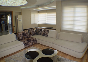 شقة مفروشة بثلاث غرف نوم في كونيالتي / انطاليا تبعد 150 مترعن الشاطئ 